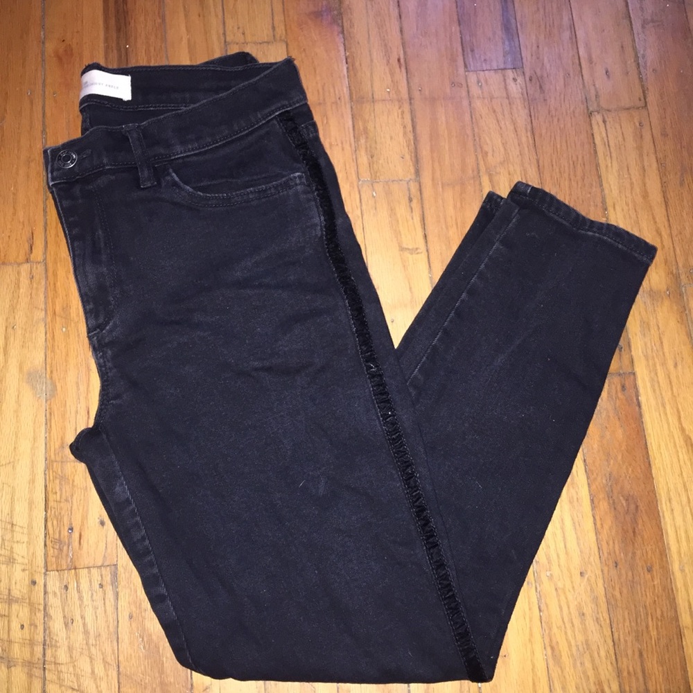 Black Cropped Denim Jeans